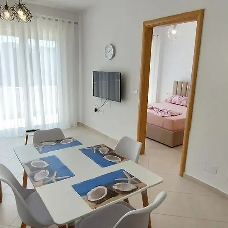 Reina Apartments_lura 3_gjiri Lalzit Apartment